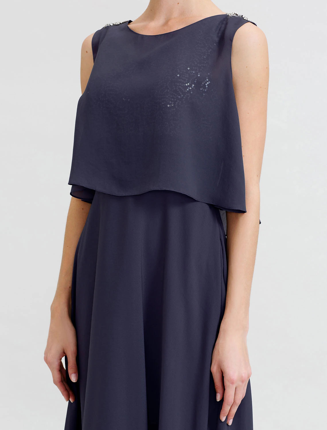 Abito da madre della sposa a trapezio, formale, con schiena scoperta, due pezzi, scollo gioiello, lunghezza alla caviglia, in chiffon con paillettes, senza maniche, con fasce/nastri e perline