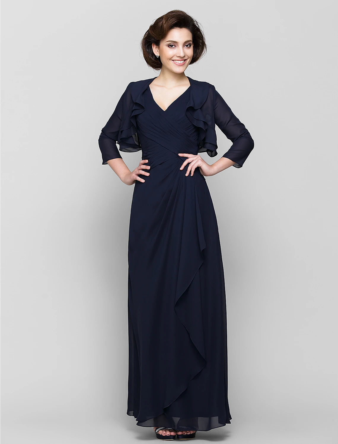 Vestido de madre de la novia con corte tubo/columna, convertible, escote en V, largo hasta el suelo, de gasa, mangas 3/4 con volantes en cascada entrecruzados.