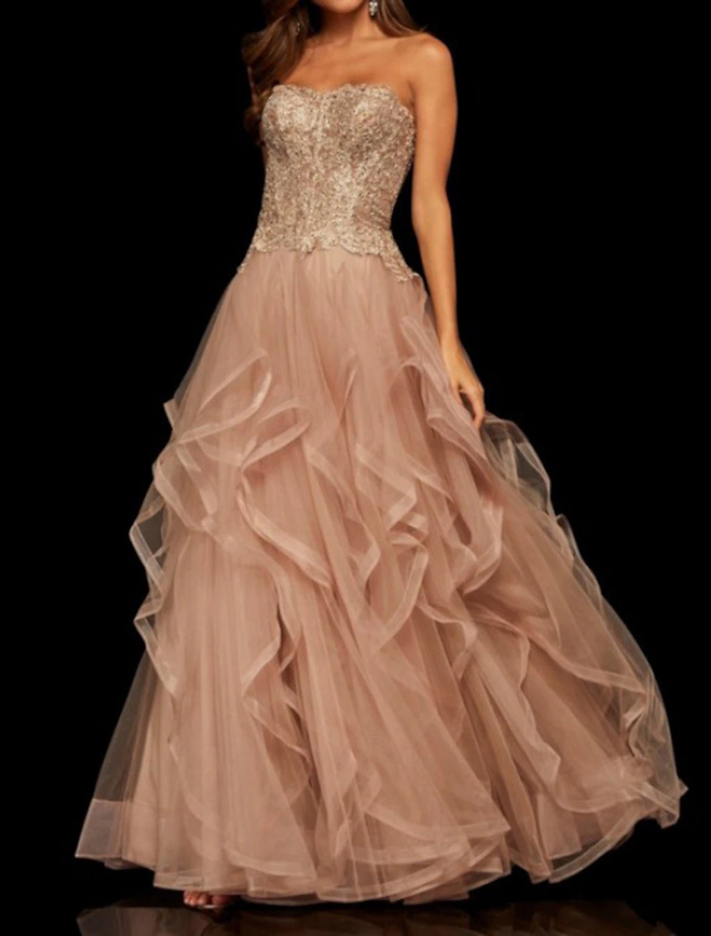 Blushing Pink Tulle Ball Gown Sweetheart Floor-Length Evening Dress with Embellished Bodice