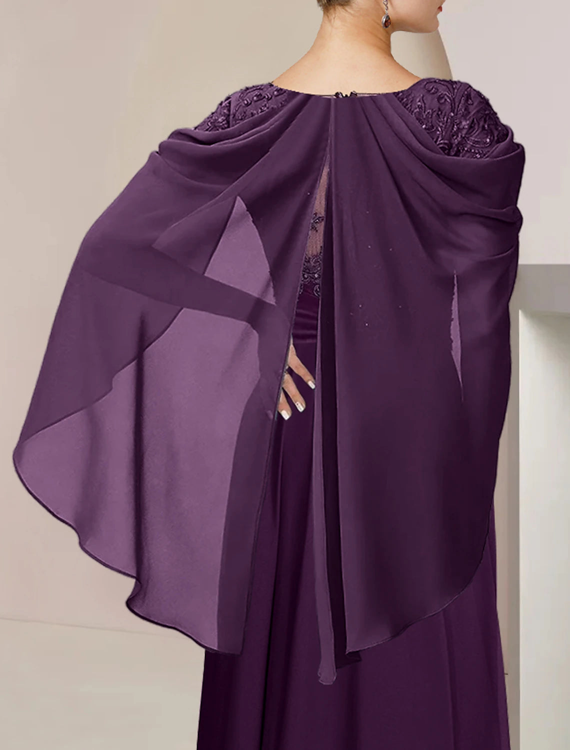 Abito da cerimonia per la madre della sposa, a trapezio, elegante, con scollo a barchetta, lunghezza al pavimento, in chiffon, pizzo, senza maniche, con applicazioni di perline e paillettes