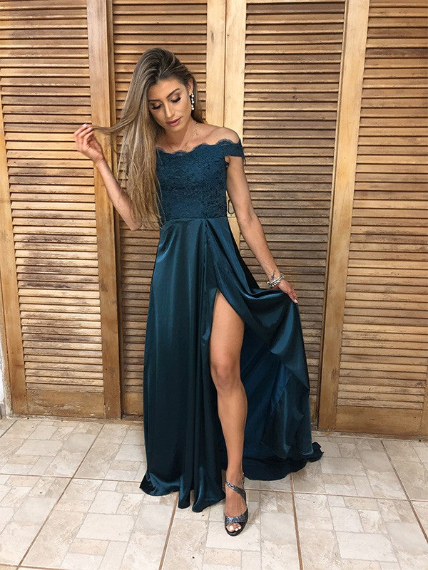 Vestidos de corte A/princesa de satén con efecto seda, encaje, hombros descubiertos, sin mangas y cola larga