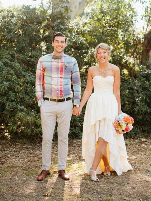 Vestidos de novia asimétricos de corte A/princesa, de gasa, con volantes y escote corazón, sin mangas