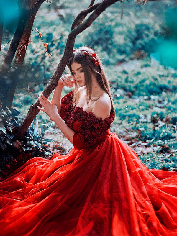 Vestidos de tul estilo princesa, corte A, mangas 1/2, flores hechas a mano, hombros descubiertos y cola larga