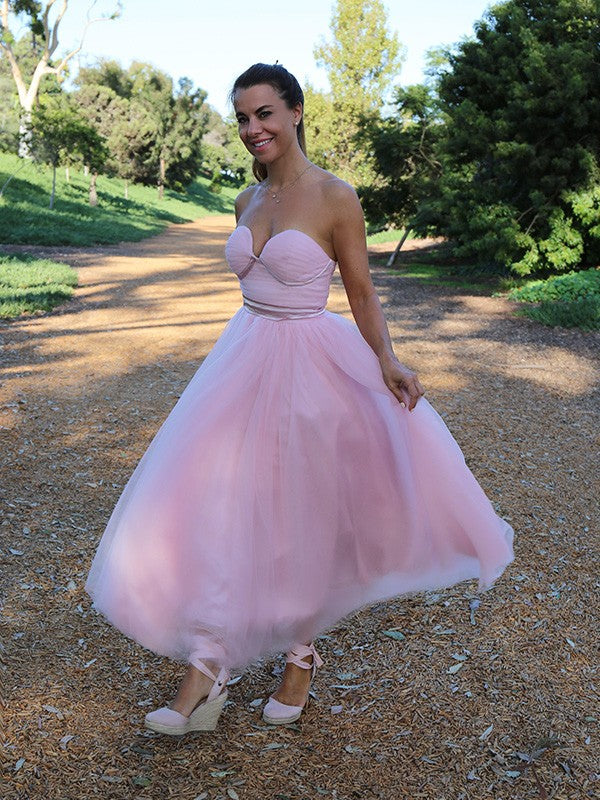 Vestidos de corte A/princesa, escote corazón, sin mangas, de tul, con faja/cinturón/cinturón, hasta la rodilla