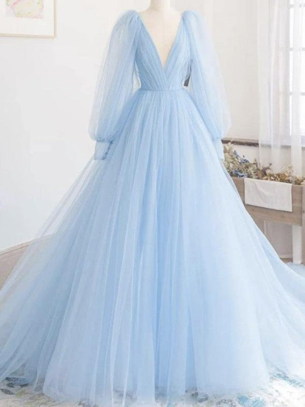 Vestidos de corte A/princesa con tul, volantes, escote en V, mangas largas y cola larga