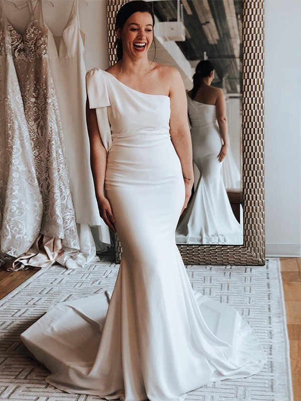 White Crepe One Shoulder Mermaid Floor-Length Evening Dress