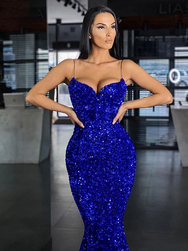 Abiti a sirena/tromba in velluto con paillettes, spalline sottili, senza maniche, con strascico a ruota