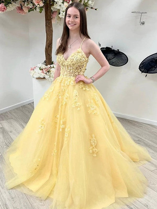 Vestido de fiesta de tul con apliques, escote en V, sin mangas, con cola larga