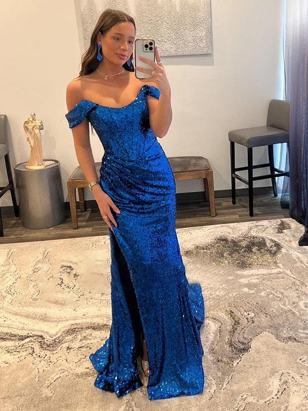 Abiti a tubino/colonna con paillettes, arricciati, spalle scoperte, senza maniche, strascico a ruota