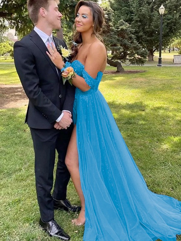 Vestidos de corte A/princesa con apliques de lentejuelas, hombros descubiertos, sin mangas y cola larga