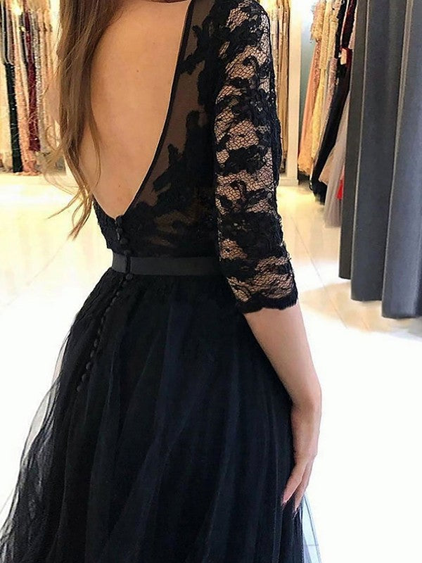 Vestidos de corte A/princesa con tul, encaje, escote redondo, mangas 3/4 y cola larga