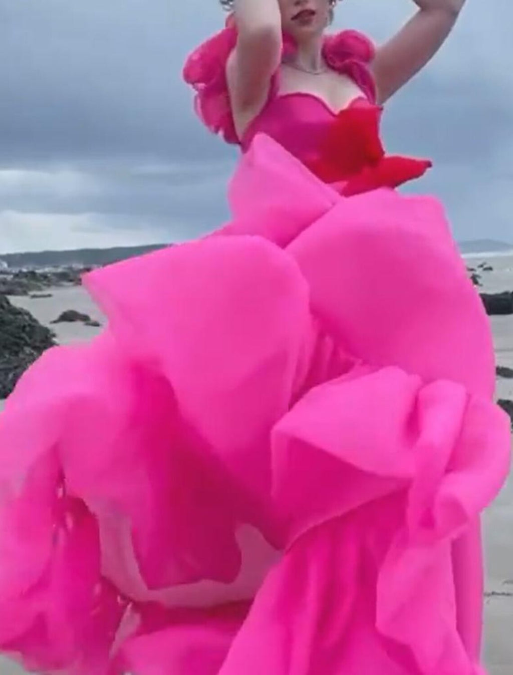 Vestido de noche de fiesta, alto bajo, quinceañera, asimétrico, sin mangas, escote cuadrado, organza con lazo(s) y volantes