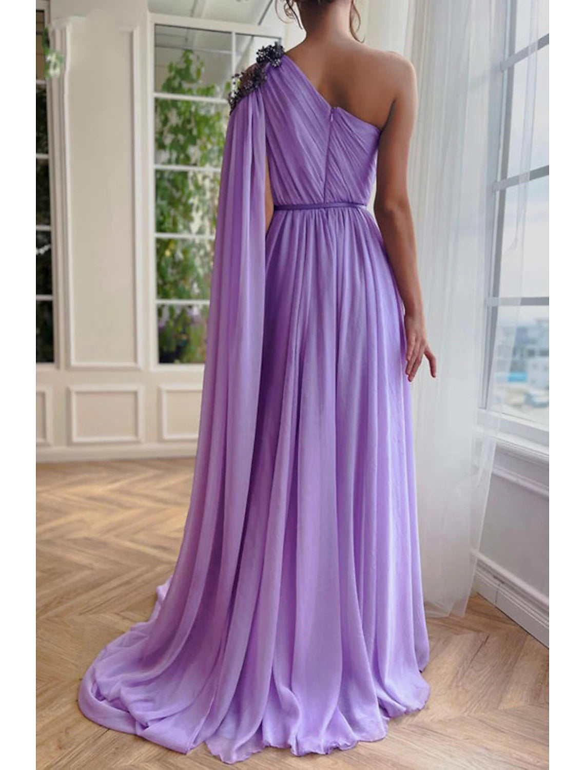 Abito da sera a trapezio, elegante, formale, da invitato a nozze, con strascico a spazzola, senza maniche, monospalla, mantelle in chiffon con spacco, scialle