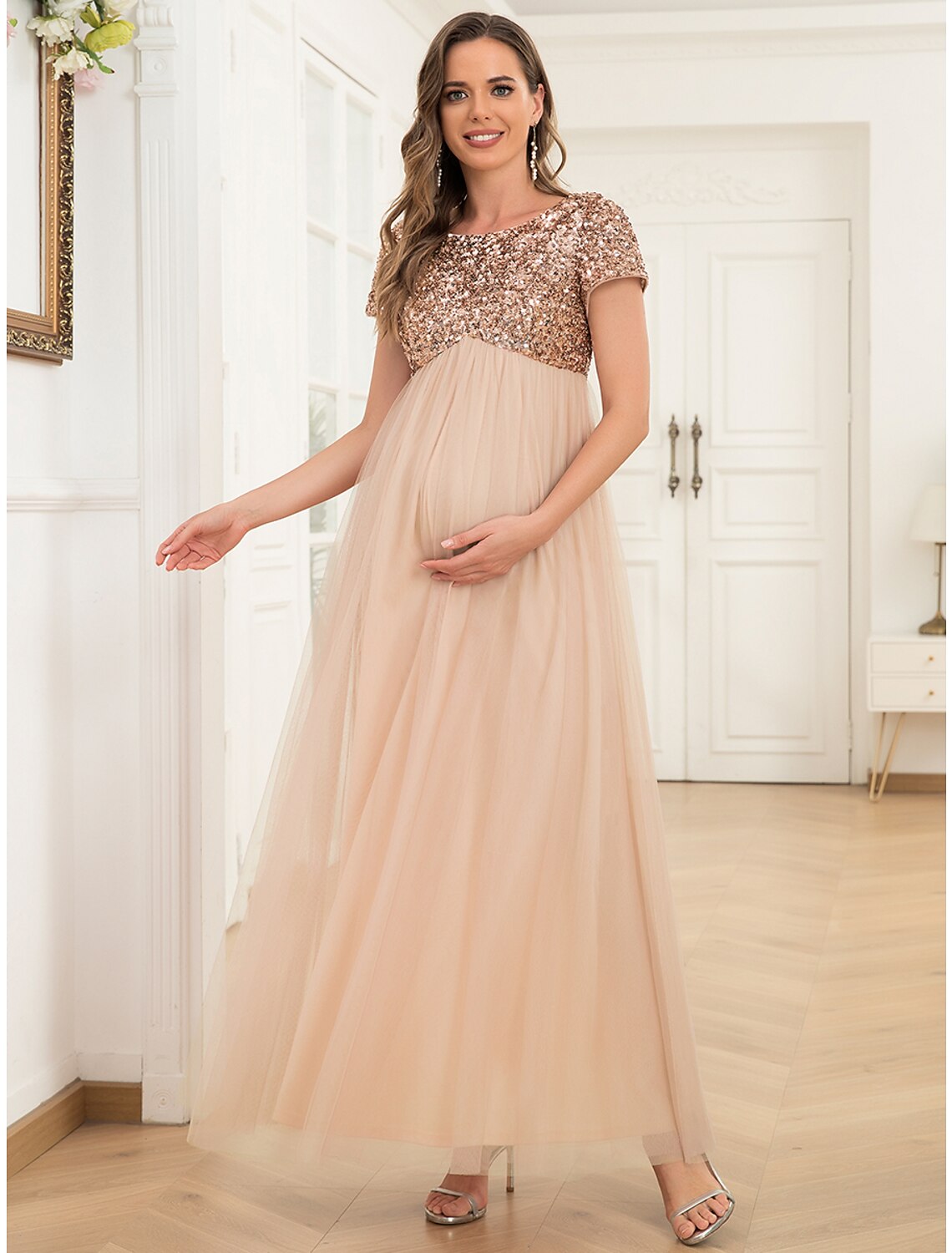 Elegant Gold Sequin A-Line Floor-Length Dress with Scoop Neck, High Back, and Tulle Skirt