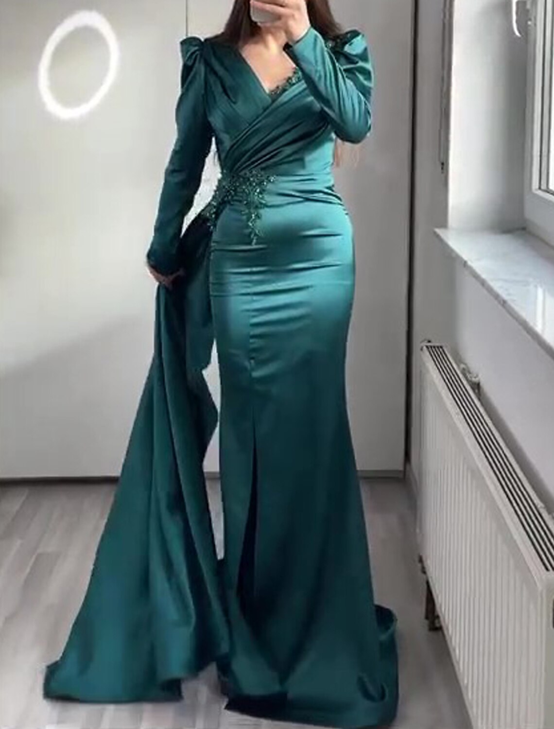 Mermaid Evening Gown Elegant Black Dress Formal Black Tie Floor Length Short Sleeve V Neck African American Satin with Ruched Appliques 2025