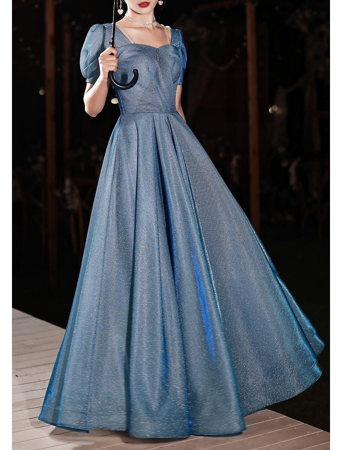 Vestido de noche elegante de fiesta formal con escote corazón, manga corta, largo hasta el suelo, de satén con pliegues y abalorios, con espalda hermosa y corte A