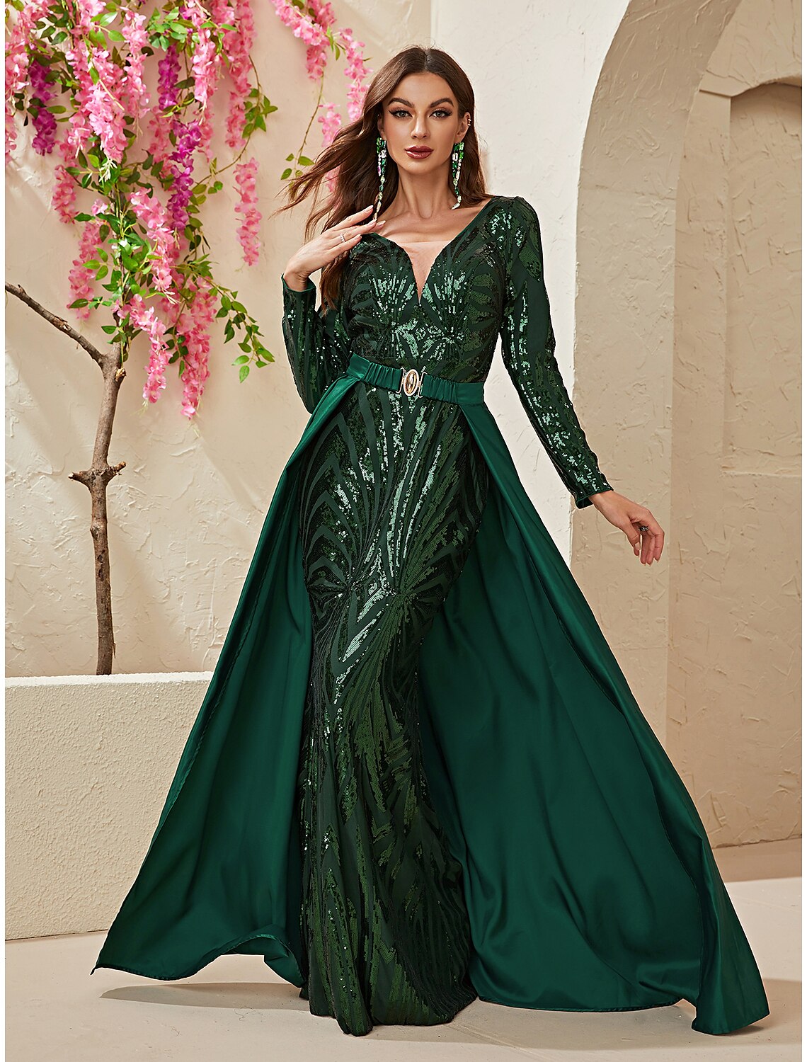 Vestido de noche sirena/trompeta con brillo y brillo, vestido formal de boda con cola larga, escote en V, poliéster desmontable y sobrefalda de lentejuelas.