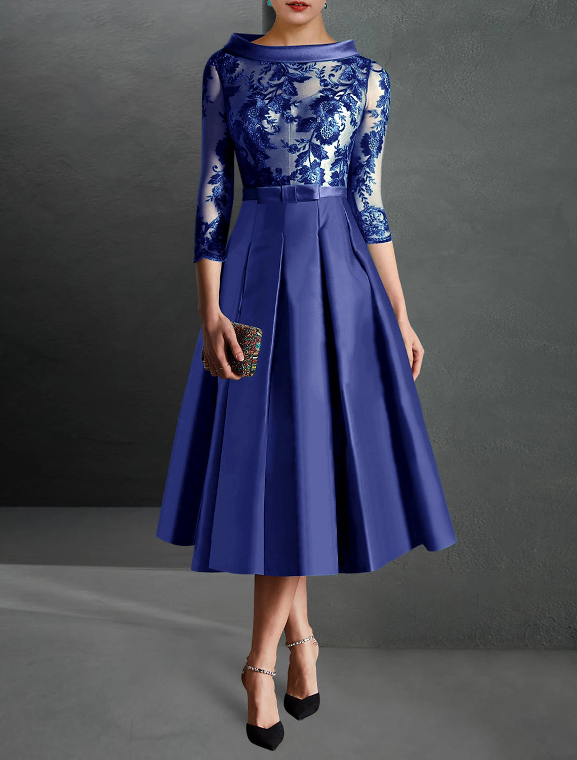 Vestido de cóctel de corte A, rojo y verde, para Navidad, formal, estilo Kentucky Derby, largo hasta la rodilla, mangas 3/4, cuello joya, para invitadas de boda de otoño, satén con pliegues y apliques 2025