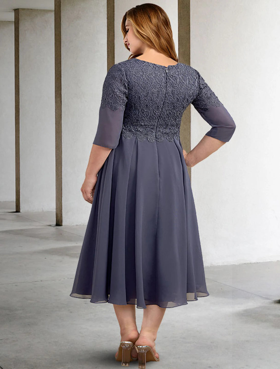 Abiti da cerimonia per la madre della sposa, eleganti, a trapezio, taglie forti, con scollo a V, in chiffon, con bottoni e applicazioni, lunghezza tè