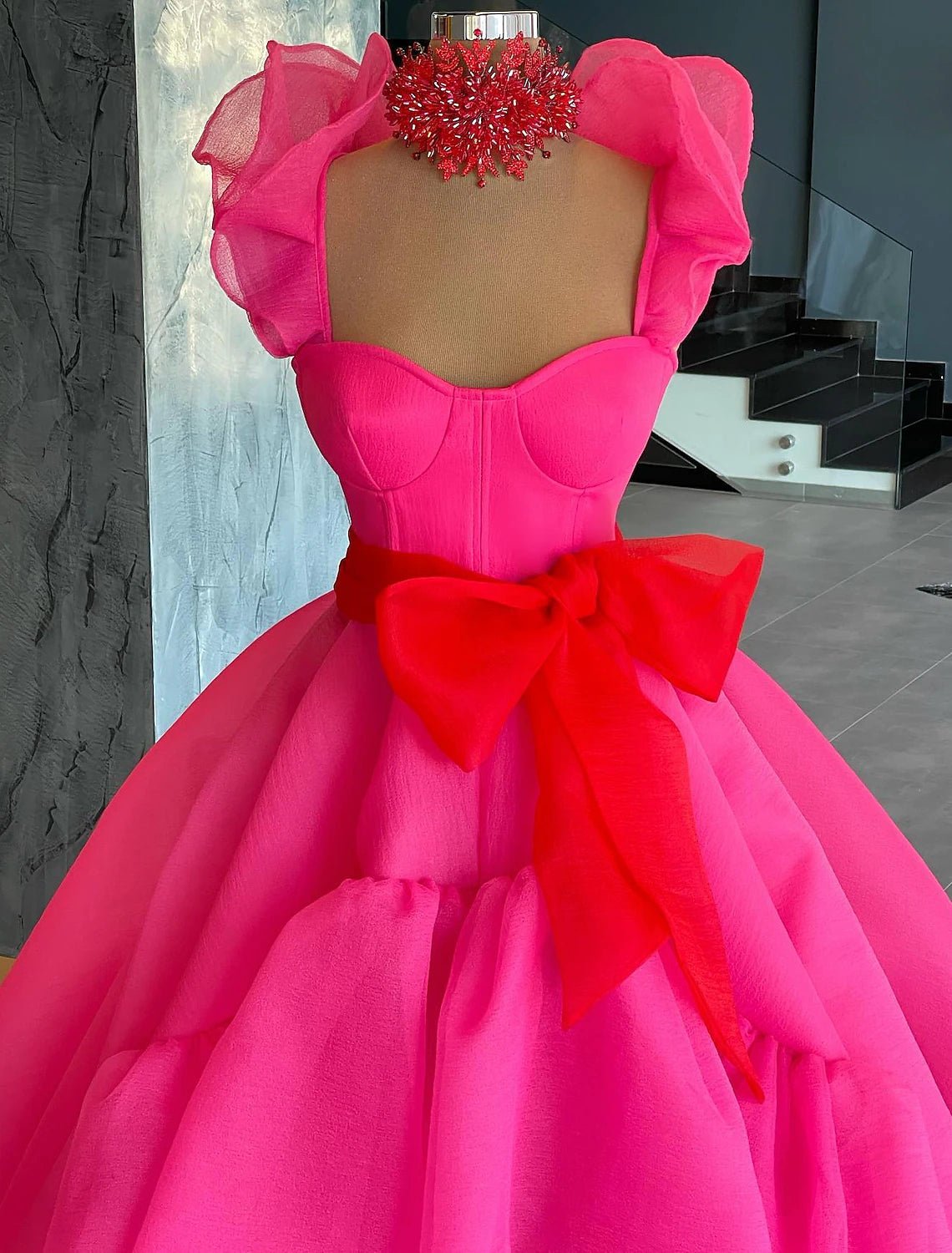Vestido de noche de fiesta, alto bajo, quinceañera, asimétrico, sin mangas, escote cuadrado, organza con lazo(s) y volantes