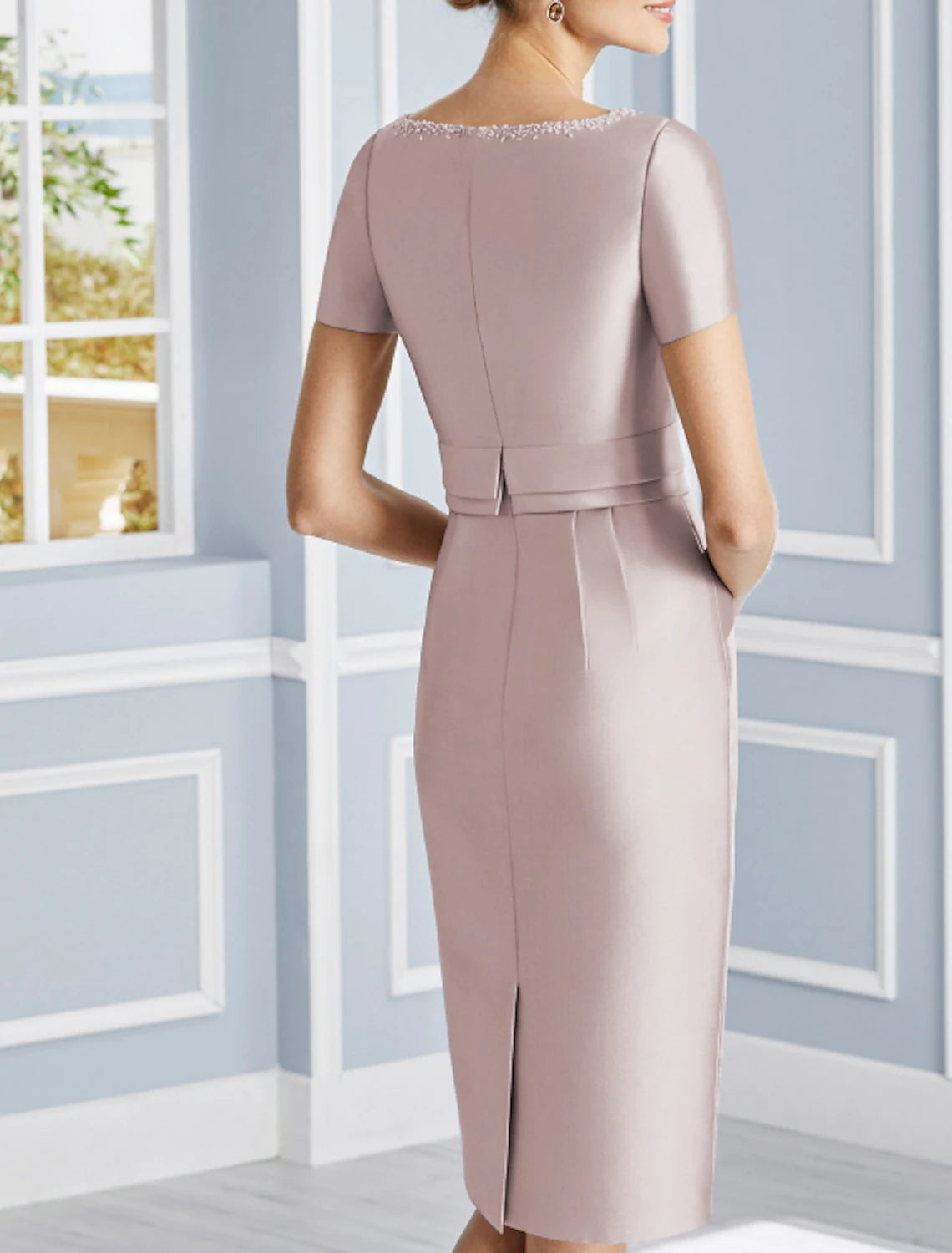 Vestido de dos piezas tipo tubo/columna para madre de la novia, para invitada de boda, iglesia, elegante, lujoso, cuello joya, largo hasta la rodilla, satén, manga corta con perlas