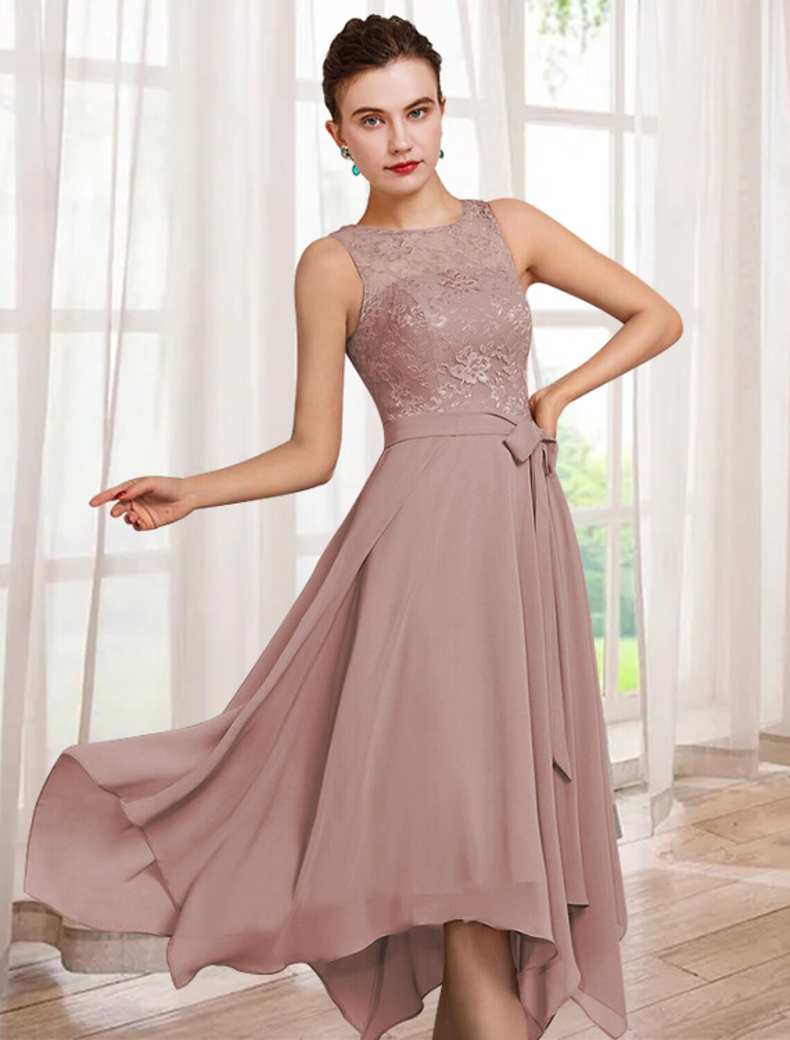 Vestido elegante de dos piezas de corte A para madre de la novia, cuello joya, largo hasta la rodilla, de gasa con encaje, media manga, cruzado, incluido con faja/cinta