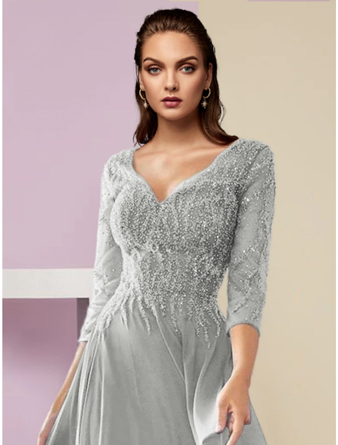 Abito da cerimonia per la madre della sposa, a trapezio, elegante, con scollo a V, lunghezza al pavimento, in chiffon, maniche a 3/4, con arricciature in paillettes