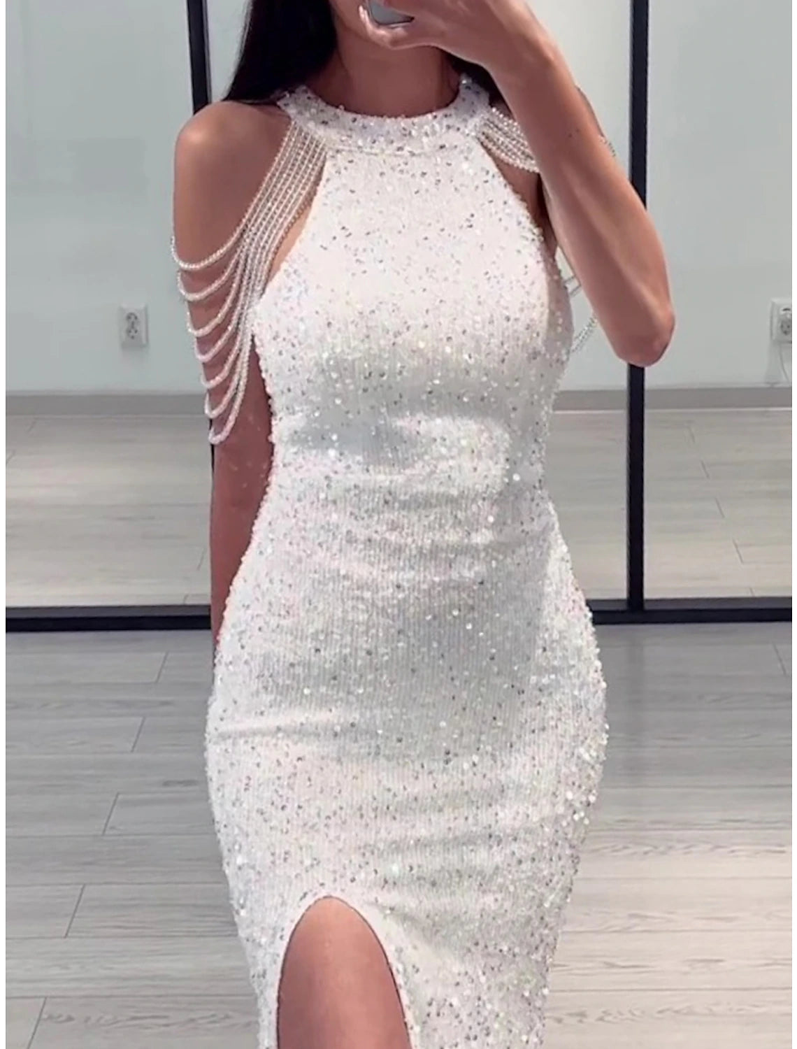 Sheath / Column Evening Gown Elegant Dress Formal Floor Length Sleeveless Jewel Neck Sequined with Glitter Slit