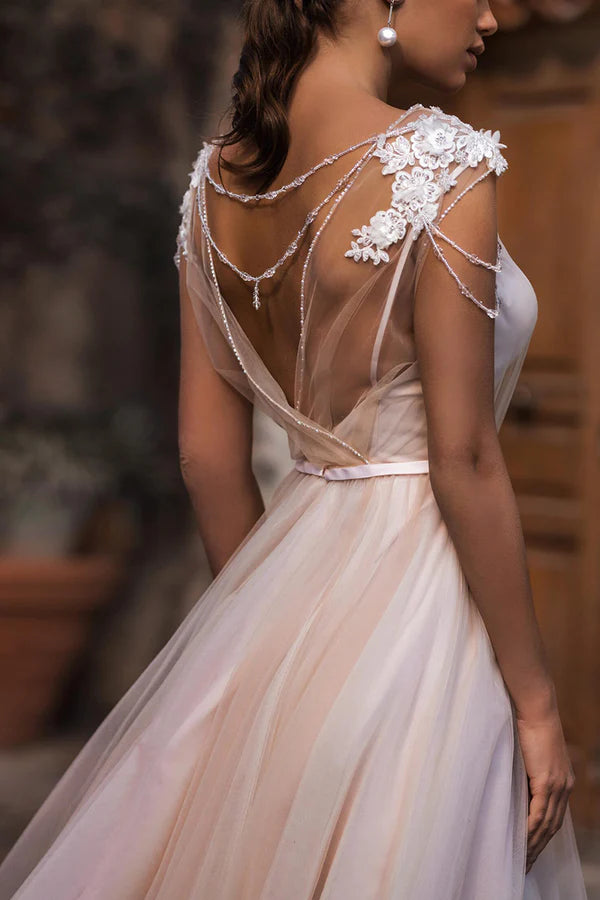 Adesivo coprimanica con colletto illusione a trapezio, abito da sposa bohémien