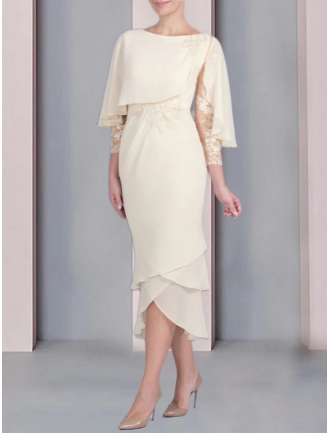 Vestido de madre de la novia con corte tubo/columna, elegante, para invitadas de boda, escote redondo, largo hasta la rodilla, de gasa, manga 3/4 con apliques de encaje en capas.