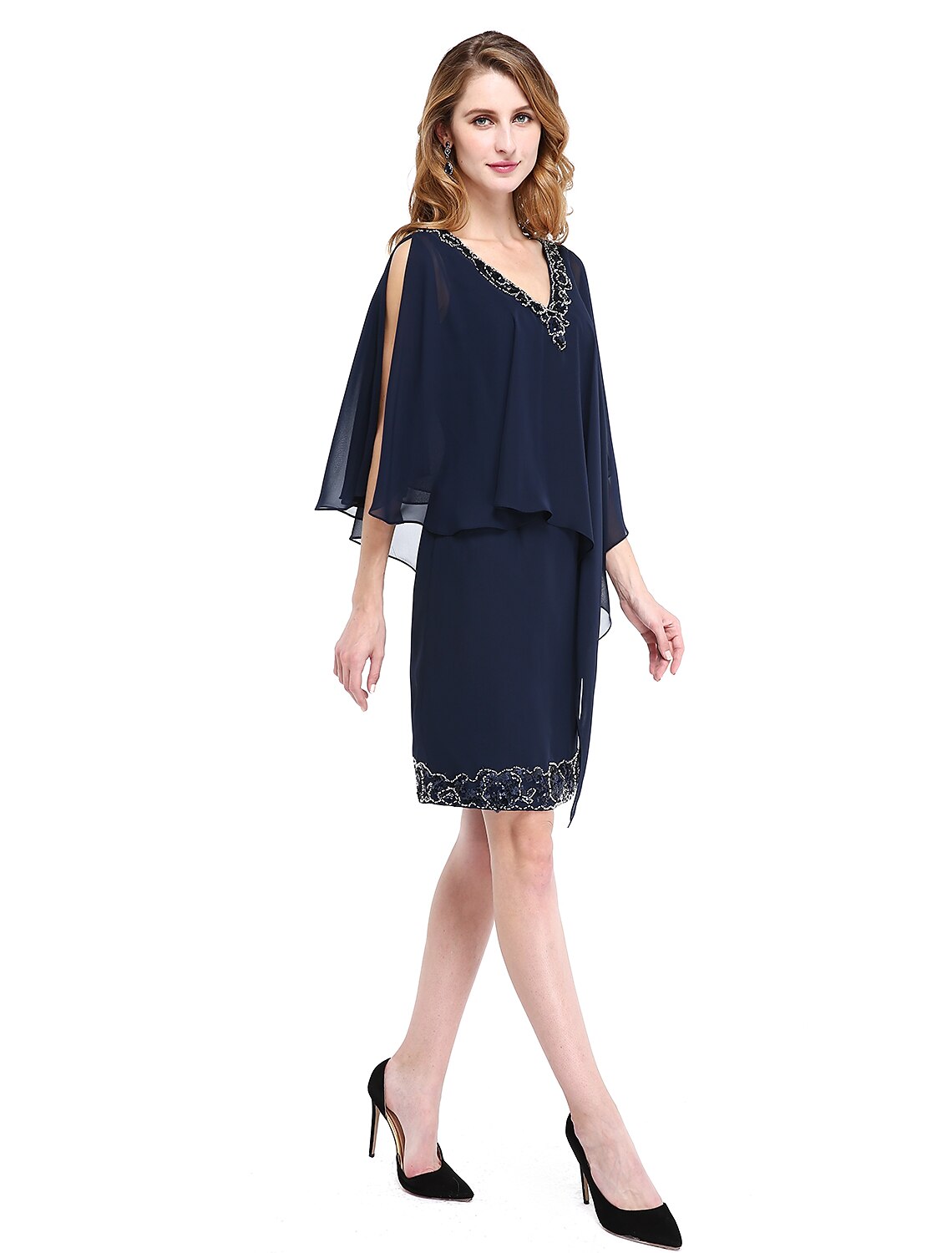 Abito da madre della sposa a tubino, con scollo a V, lunghezza al ginocchio, in chiffon, senza maniche, con perline e paillettes