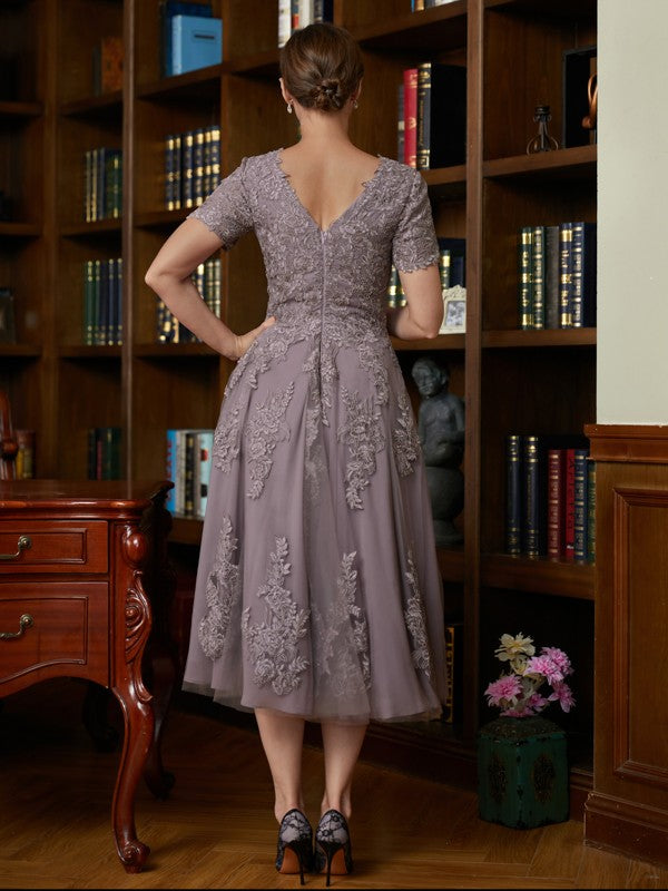 Lilac Lace A-Line Tea-Length Dress with Boat Neck and Intricate Lace Appliques
