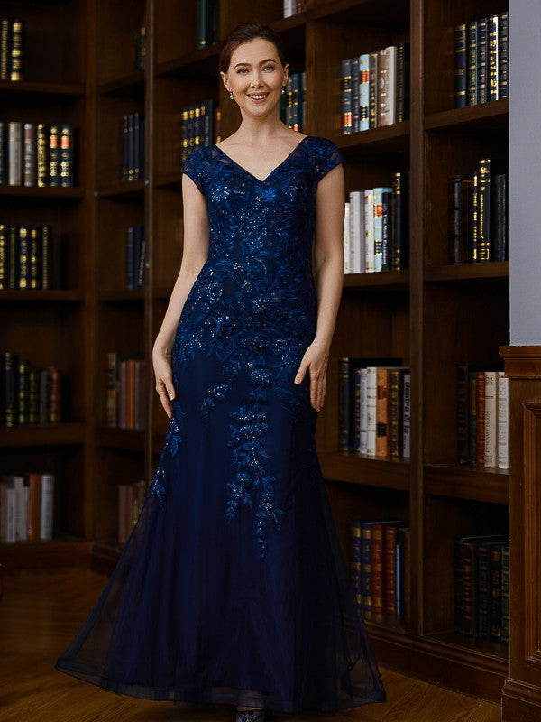 Dark Navy Embroidered Tulle Mermaid Floor-Length Gown - V-Neck Prom & Evening Dress