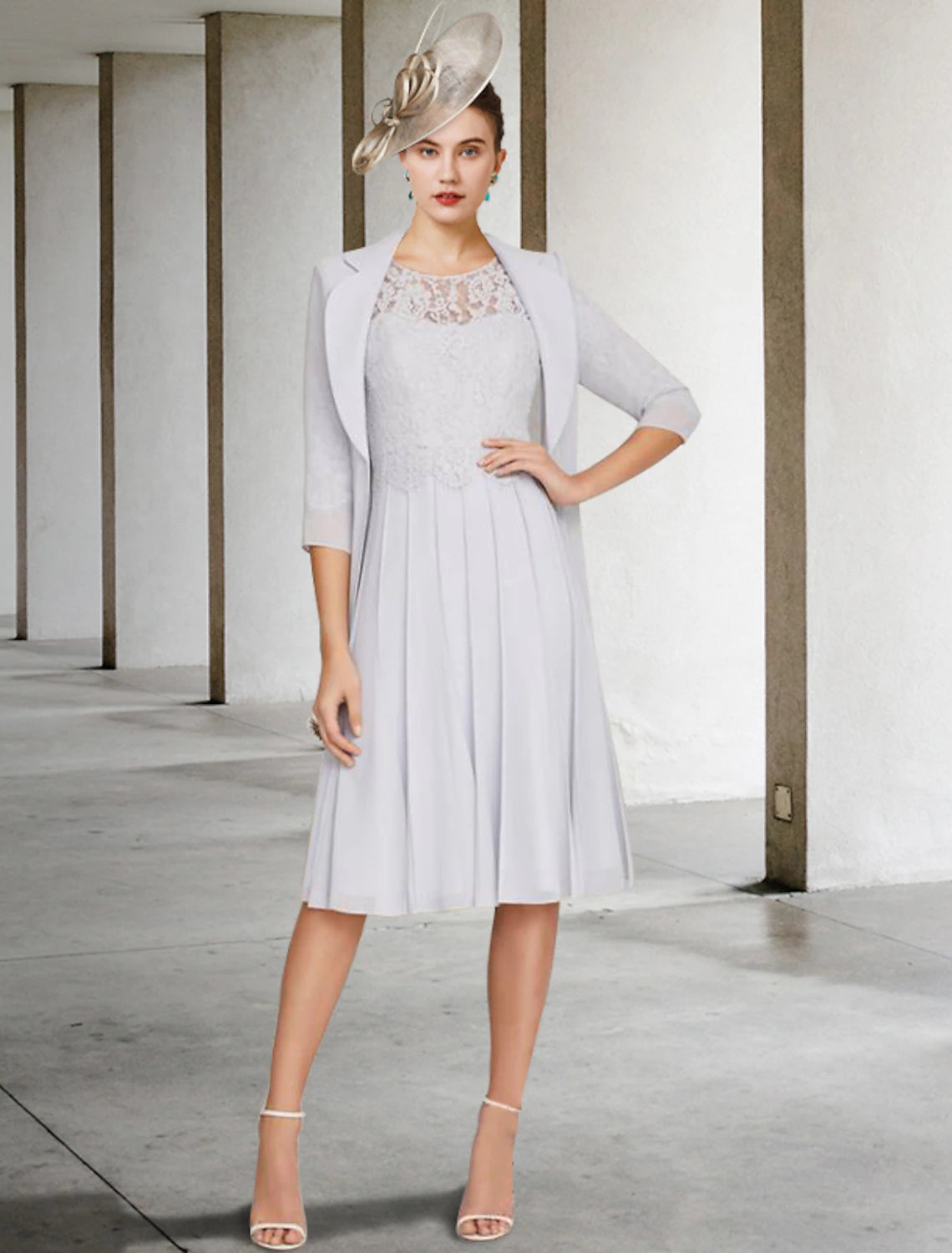 Vestido de dos piezas de corte A para madre de la novia, elegante, estilo iglesia, escote en V, largo hasta la rodilla, de satén, con encaje, media manga y chaqueta con pliegues.