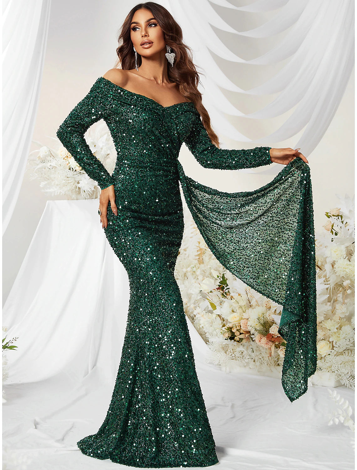 Emerald Sequin Mermaid Off-the-Shoulder Floor-Length Dress with Side Train for Prom & Black-Tie