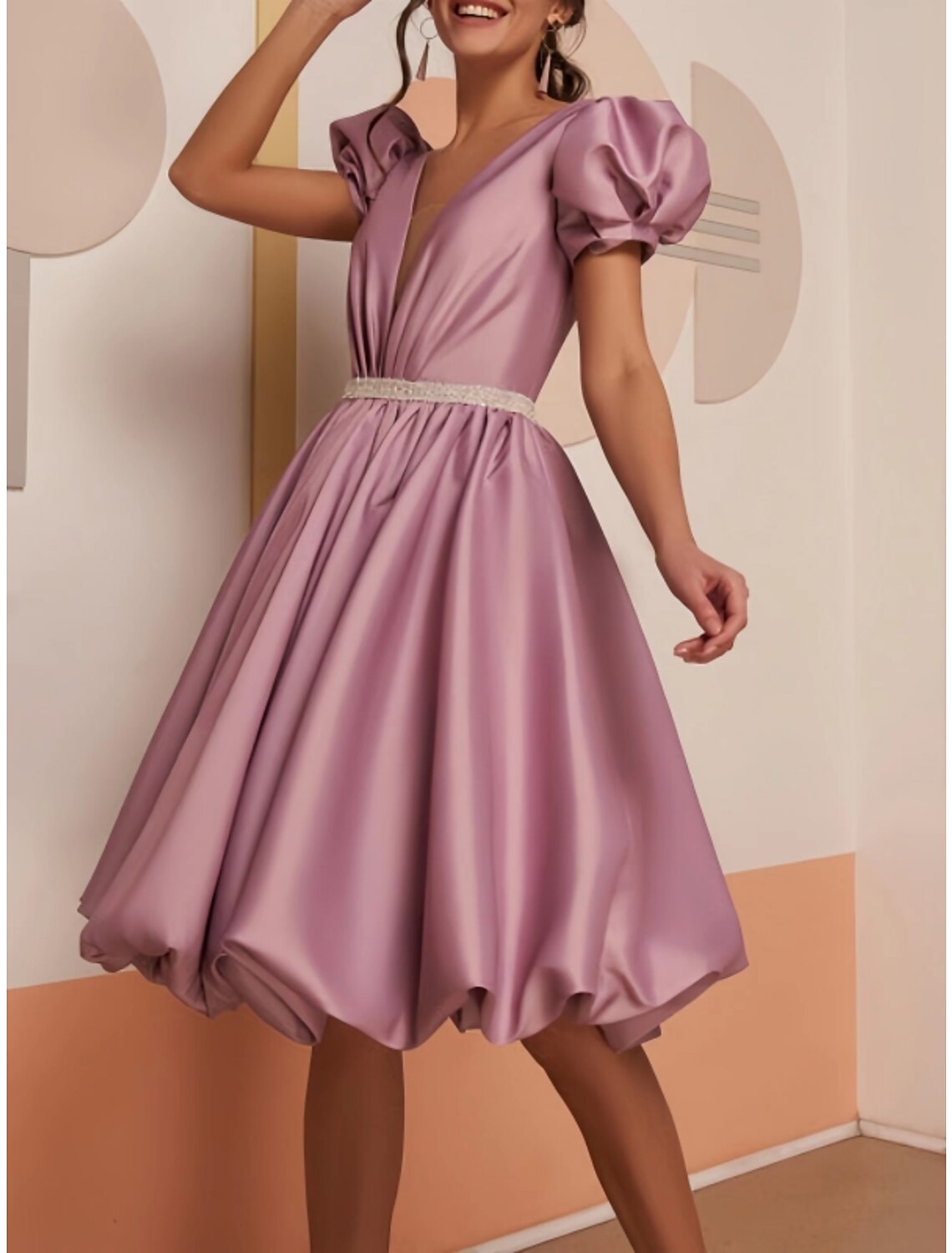 Vestidos de cóctel de corte A, vestido de fiesta, boda, cumpleaños, largo hasta la rodilla, manga corta, cuello en V, satén con pliegues y lentejuelas