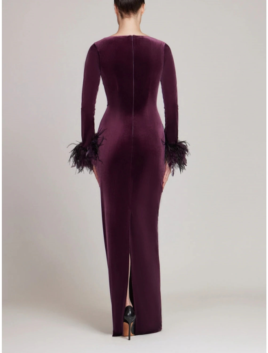 Sheath / Column Evening Gown Elegant Dress Formal Ankle Length Long Sleeve V Neck Velvet with Feather Ruched Slit 2025