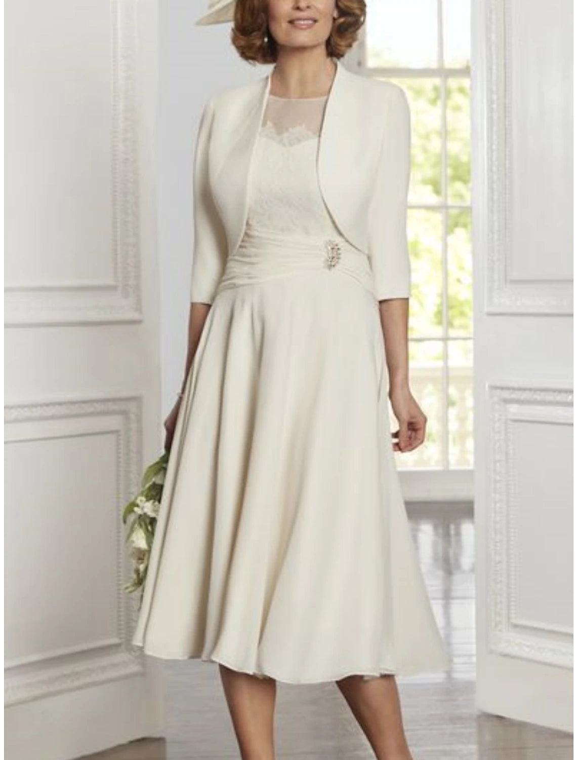 Abito da madre della sposa in due pezzi, elegante, con scollo a barchetta, lunghezza tè, in pizzo, chiffon, maniche a 3/4, con pieghe e cristalli