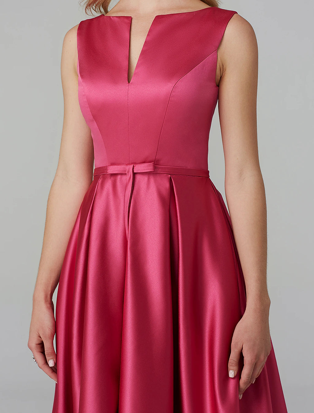 Vestido elegante de corte A para invitada de boda, cóctel, hasta la rodilla, sin mangas, escote en V, vestido rosa de satén con faja/cinta