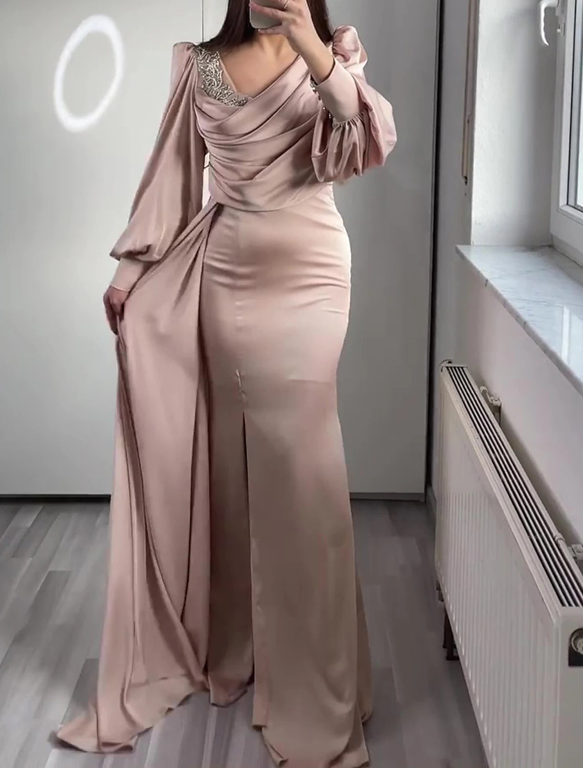 Mermaid / Trumpet Evening Gown Elegant Dress Formal Wedding Guest Sweep / Brush Train Long Sleeve V Neck Satin with Ruched