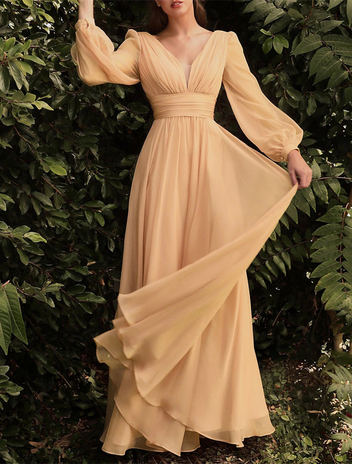 Abito da damigella d'onore a trapezio, scollo a V, maniche lunghe, blu, lunghezza pavimento, in chiffon con arricciature / tinta unita