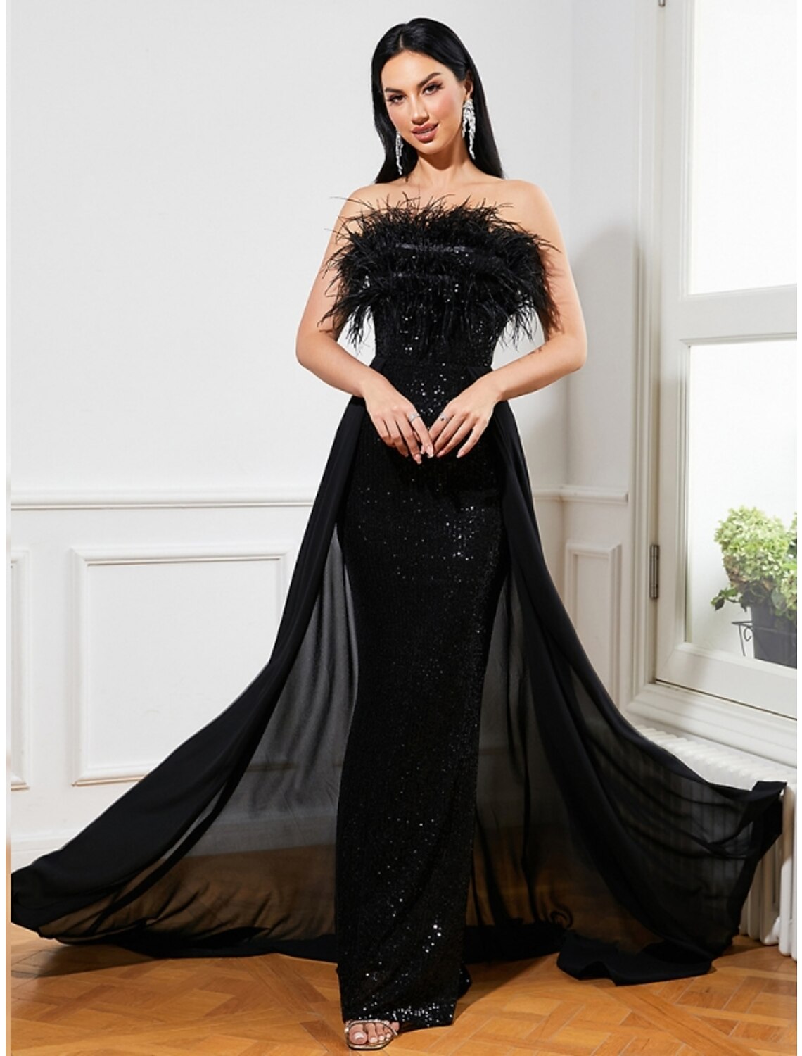 Black Sequin Straight Neck Sheath/Column Floor-Length Evening Dress with Feathered Bust
