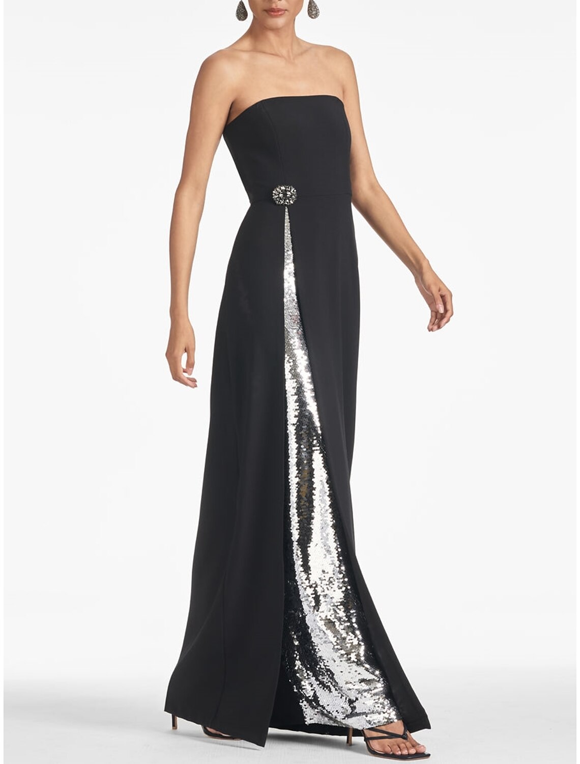 Abito da sera nero a trapezio, elegante, formale, lunghezza alla caviglia, senza maniche, senza spalline, con paillettes e cristalli glitterati