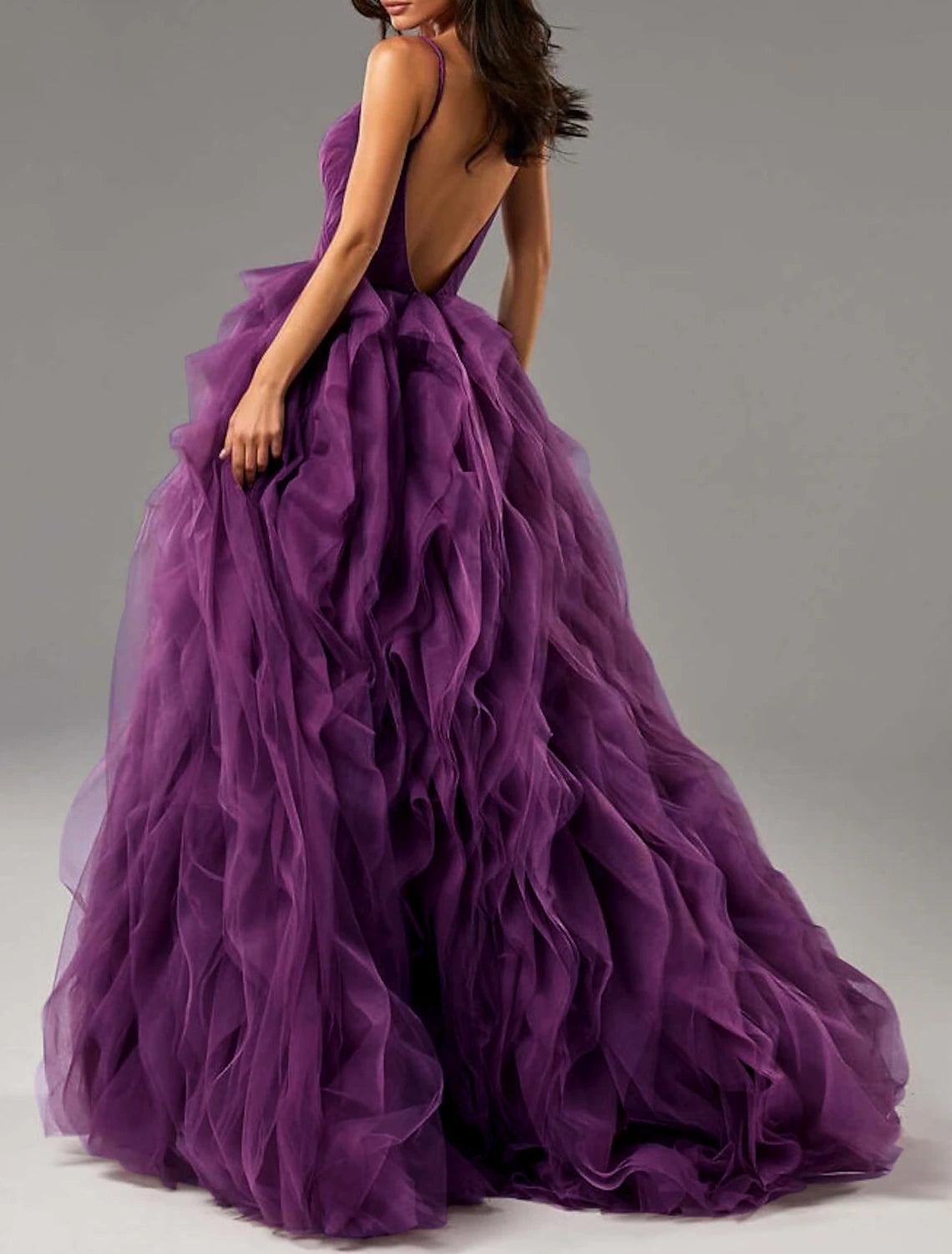 Vestido de fiesta con escote en V, elegante, de noche, con escote en V, sin mangas, cola de barrido y tul con volantes, color puro