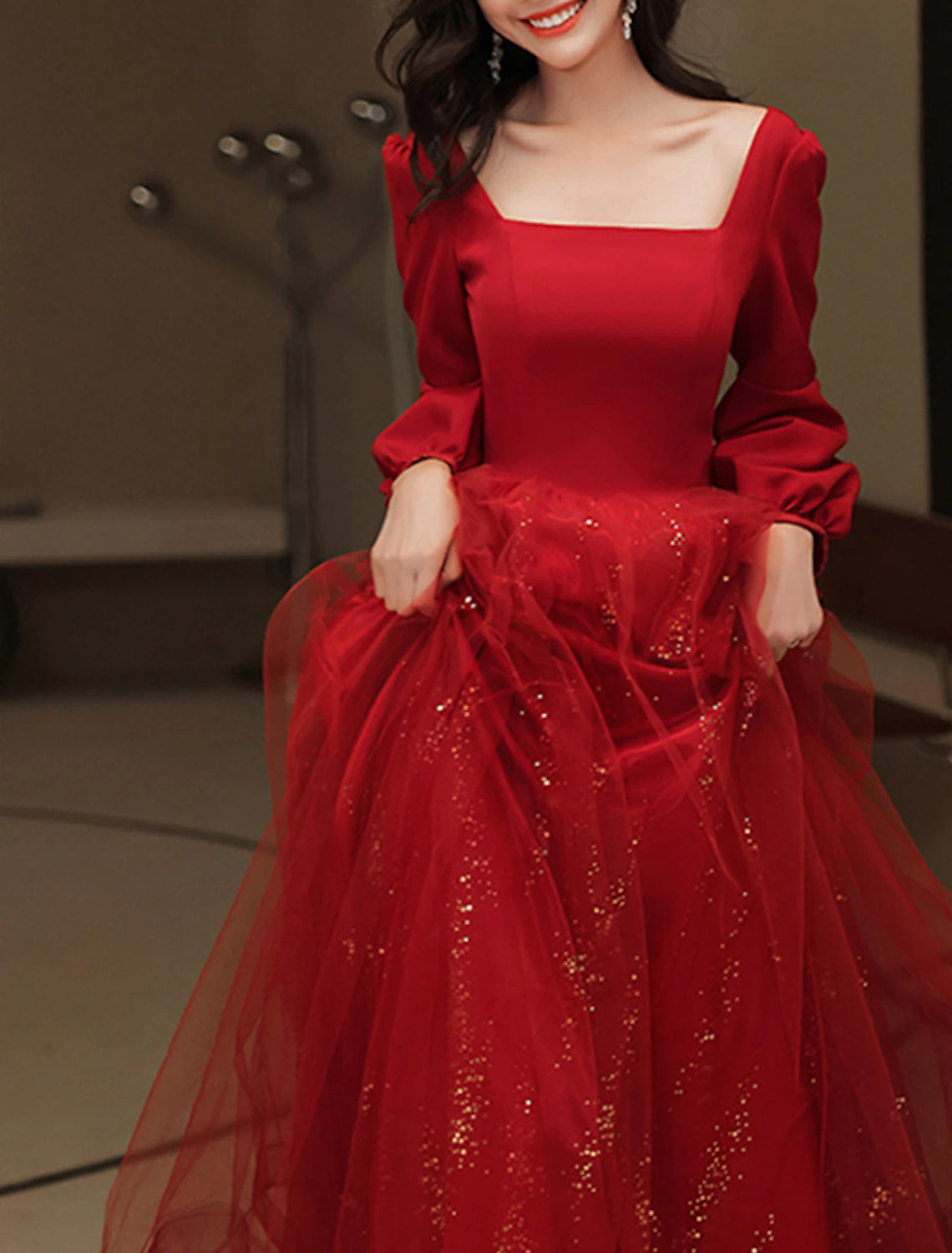 Abito da sera a trapezio, elegante, da fidanzamento, formale, lungo, a maniche lunghe, con scollo a barchetta, in tulle con paillettes