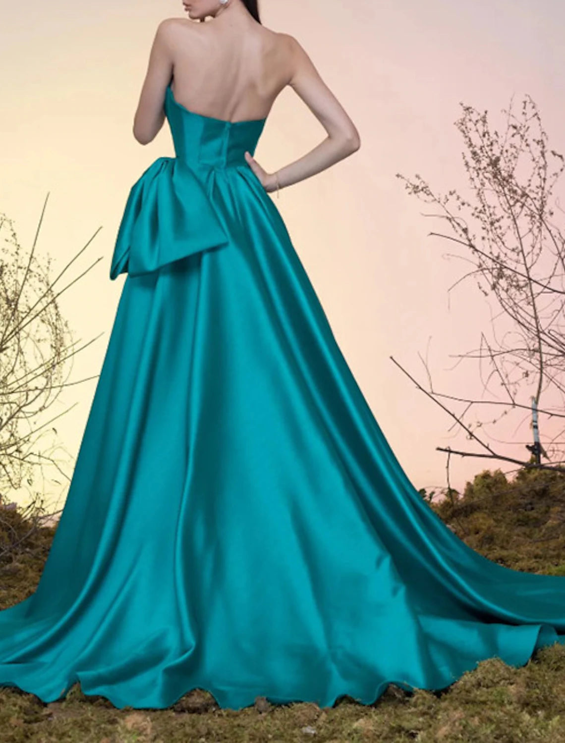 A-Line Party Dress Celebrity Style Elegant Vintage Wedding Guest Prom Dress Strapless Sleeveless Court Train Satin with Bow(s) Overskirt 2025