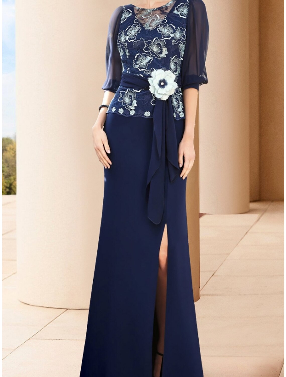 Abito da cerimonia per la madre della sposa, a tubino, con scollo a cuore, elegante, in chiffon, a maniche corte, con arricciatura frontale e spacco floreale