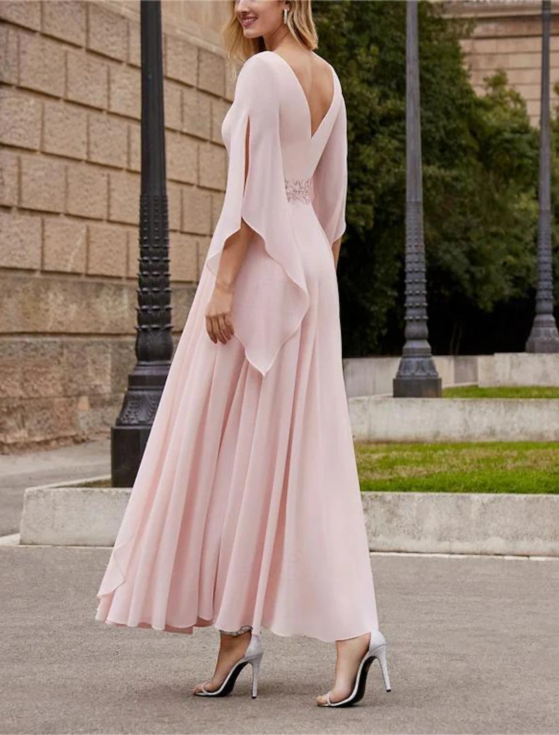 Abito da cerimonia per la madre della sposa a trapezio, in stile Kentucky Derby, elegante, con scollo a barca, lunghezza alla caviglia, in chiffon, maniche a 3/4, con perline e paillettes