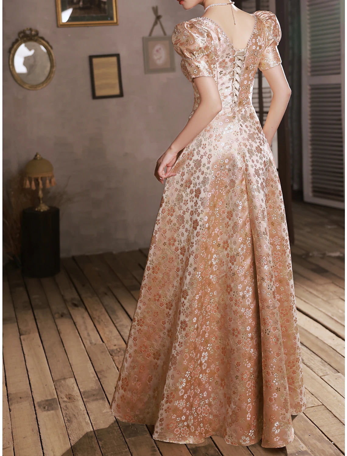 Abiti da ballo a trapezio, scintillanti e brillanti, da fidanzamento, con lunghezza al pavimento, maniche corte, scollo a barchetta, in raso con perle arricciate, 2025