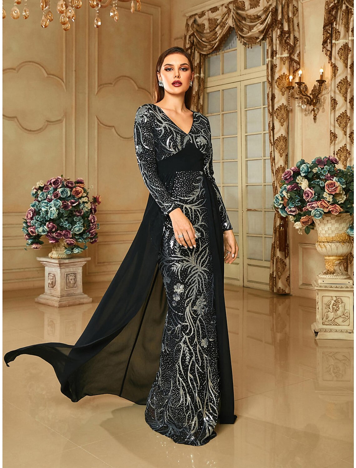 Vestido de noche elegante con corte en forma de columna, corte formal, cola larga, escote en V, lentejuelas y pliegues brillantes.